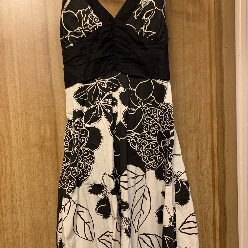 ♥️Ruby Rox Floral Halter Sundress - Picture 7 of 11